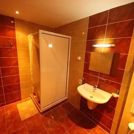 Menada In Sunny Apartman *