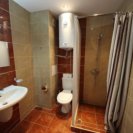 Апартаменти Menada In Sunny