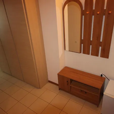 Menada In Sunny Апартаменти *