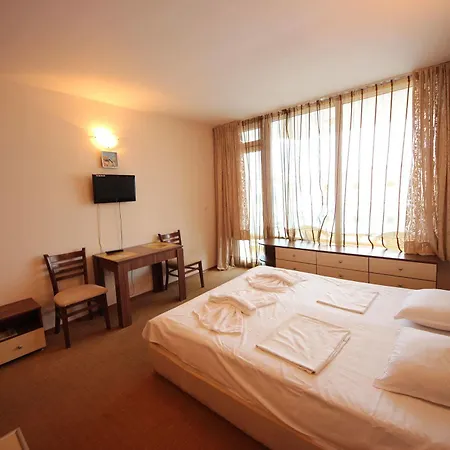 Menada In Sunny Apartman *