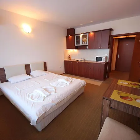 Menada In Sunny Сонячний Берег