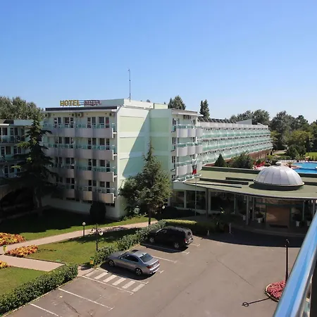 Апартаменти Menada In Sunny Сонячний Берег