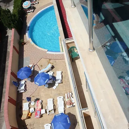 Апартаменти Menada In Sunny
