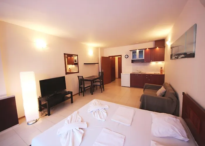 Apartment Menada In Sunny *