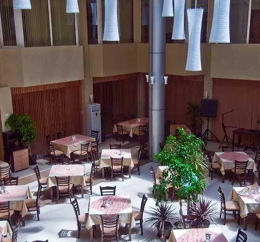 Menada In Sunny ساني بيتش