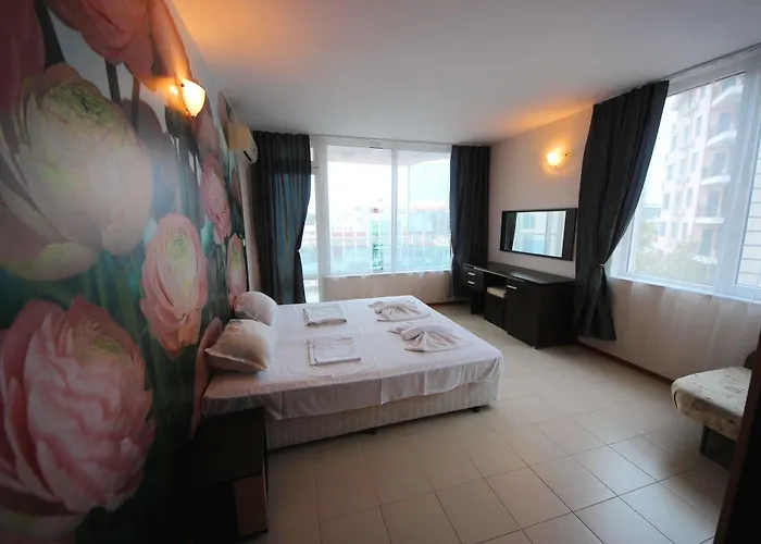 Menada In Sunny شقة ساني بيتش